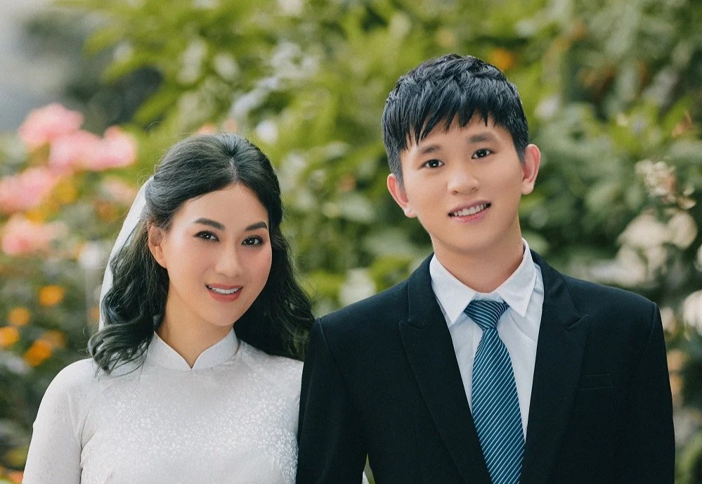 Chieu tro cua rapper B Ray hinh anh