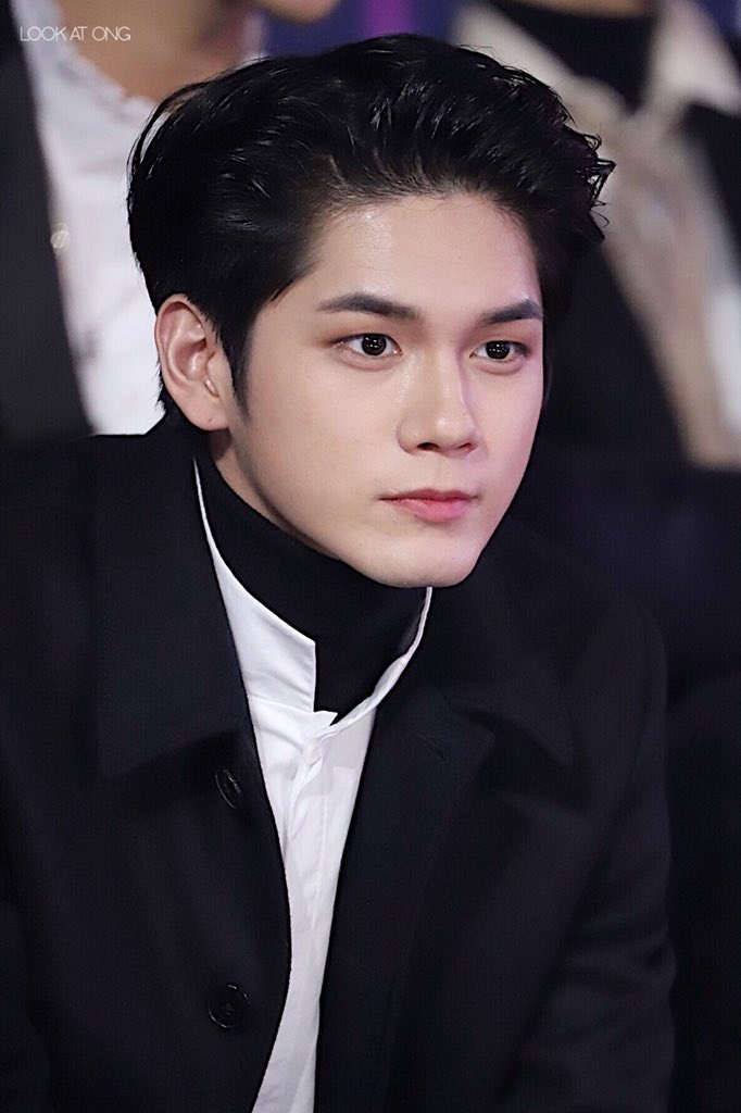 My nam WANNA ONE gay an tuong tai MGAs 2018 anh 3