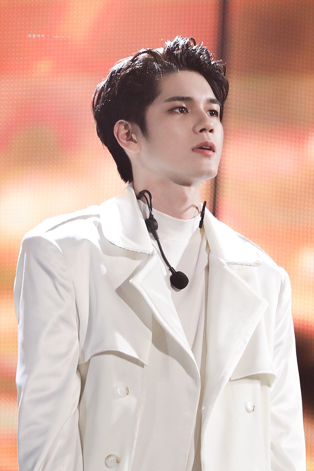 My nam WANNA ONE gay an tuong tai MGAs 2018 anh 13