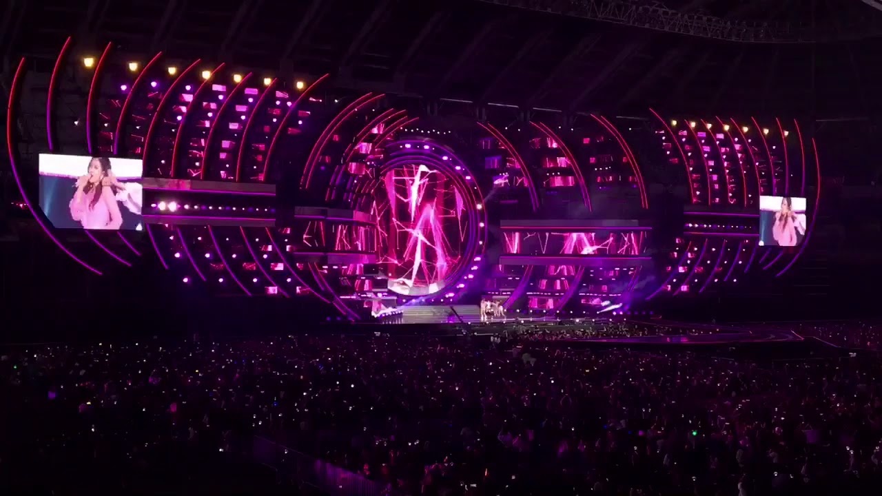 sân khấu không khán giả của Blackpink ảnh 3 san khau khong khan gia cua Blackpink anh 3