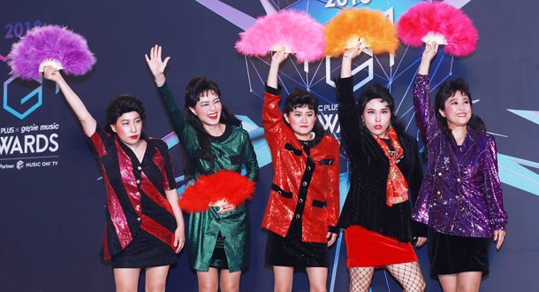 8 hoat dong am nhac an tuong nam 2018 anh 1