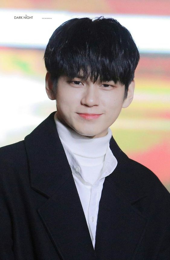 Thanh vien WANNA ONE lap trang web thong bao lich trinh ca nhan anh 6