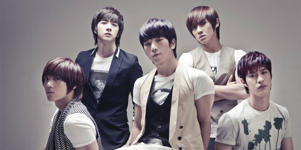 nhom nhac tung noi tieng dang bi lang quen anh 9