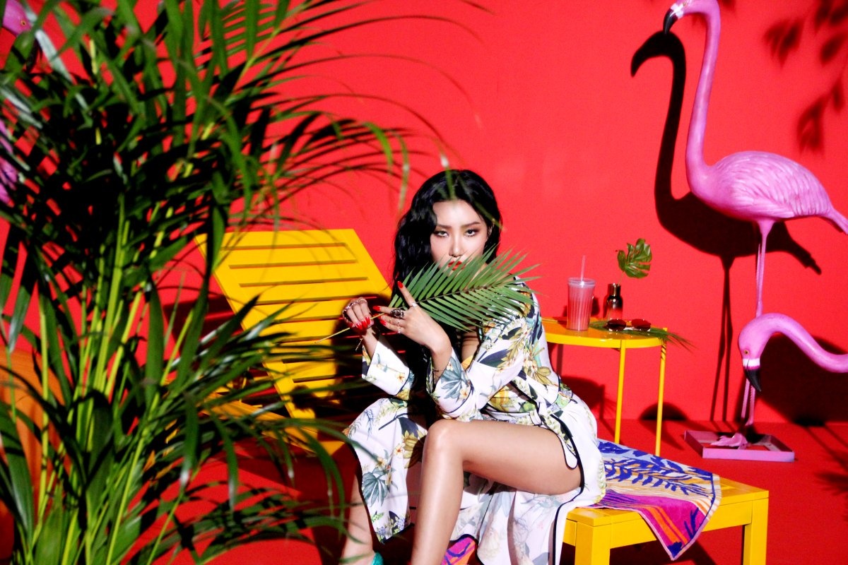 nhung nghe si Kpop phat hanh san pham thang 2 anh 7