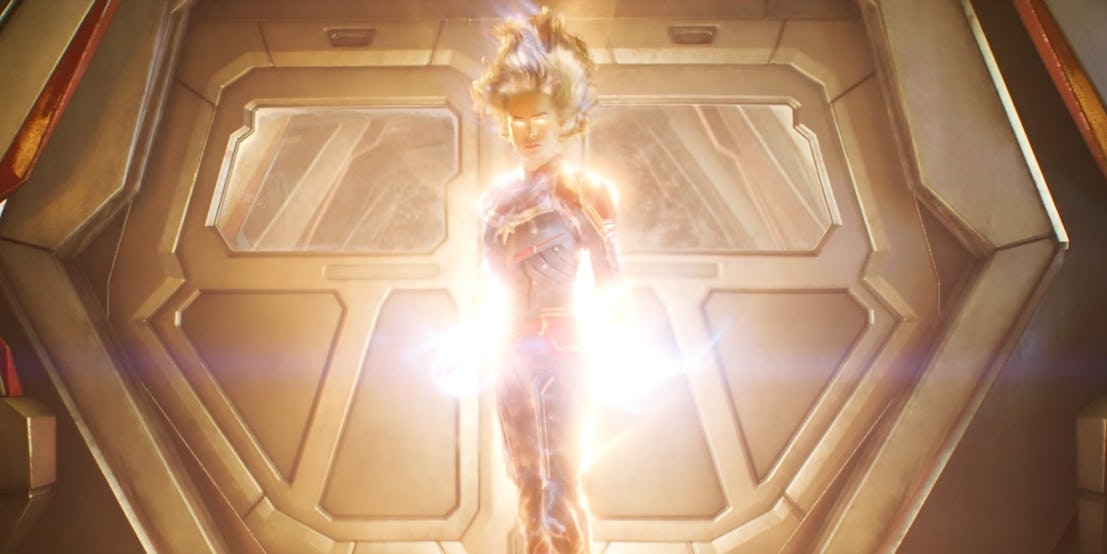Đạo diễn Avengers lo Captain Marvel quá mạnh ảnh 1 Dao dien Avengers lo Captain Marvel qua manh anh 1