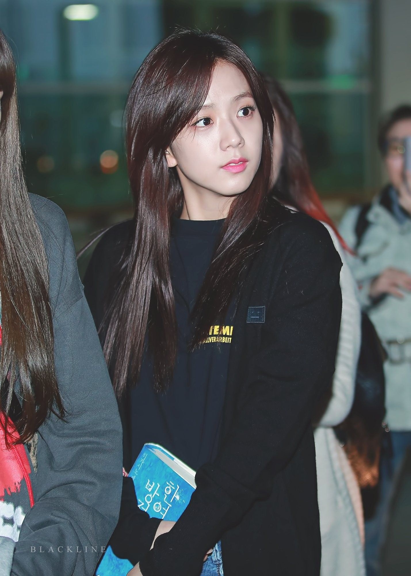 4 than tuong noi tieng ‘mot sach’ cua Kpop. anh 4