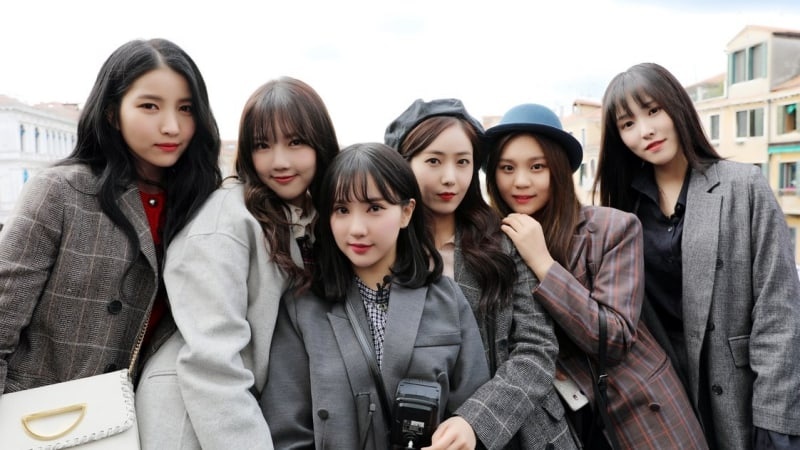 6 nghe si duoc coi nhu nguoi hung cua cac cong ty quan ly. anh 9