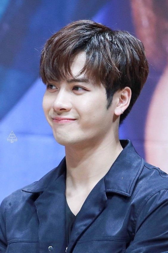 4 nam than tuong duoc cu dan mang binh chon ‘Ngoi sao trien vong 2019’ anh 11