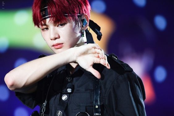 5 than tuong nam tinh nhat Kpop do cu dan mang lua chon hinh anh