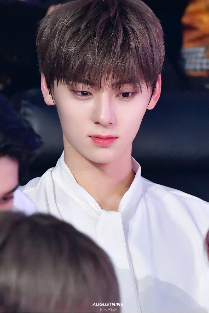 Nhung sao nam noi tieng co tinh cach de men nhat Kpop anh 4