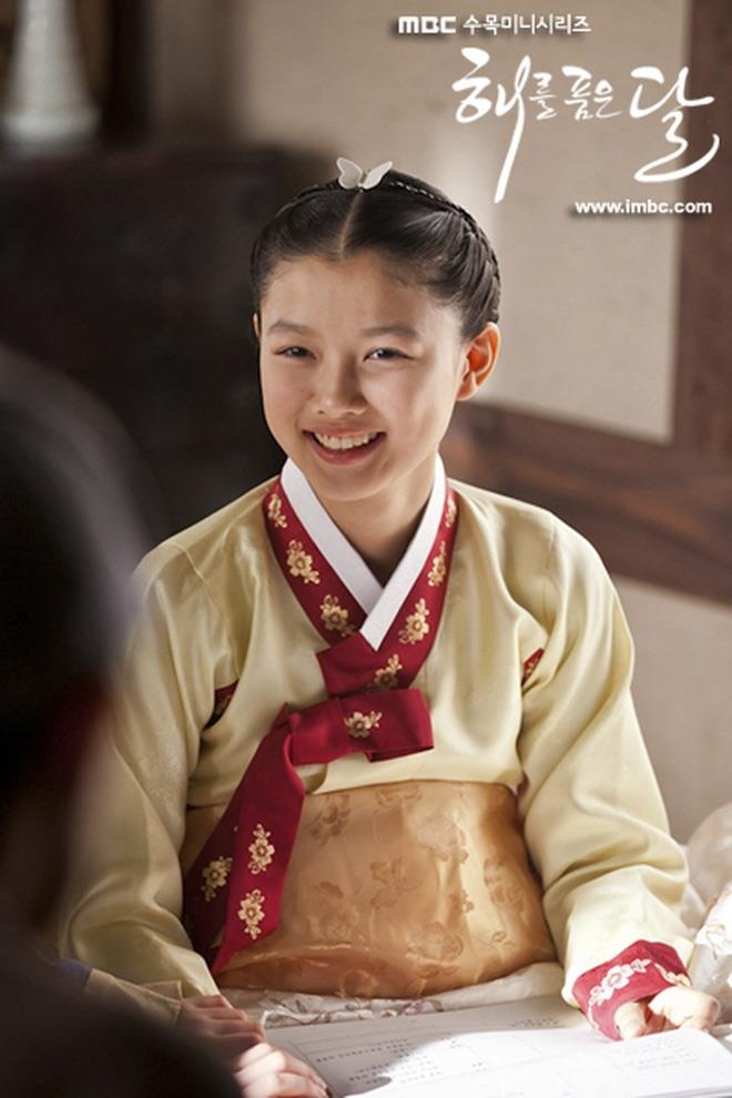 5 dien vien nhi da tro thanh nam nhan,  mi nu cua man anh xu Han anh 4