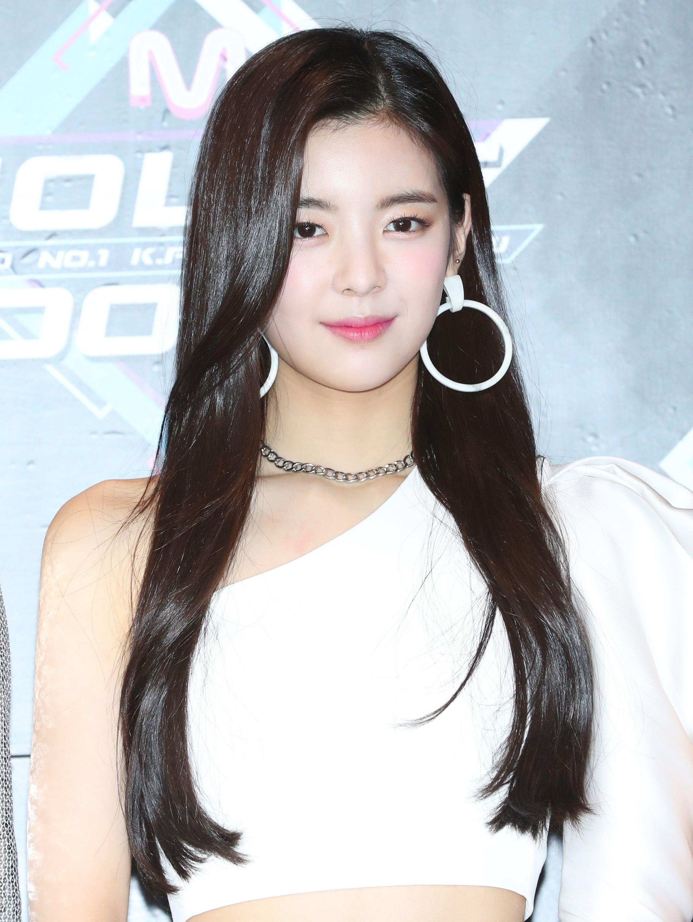 nu than tuong vai tran quyen ru anh 10