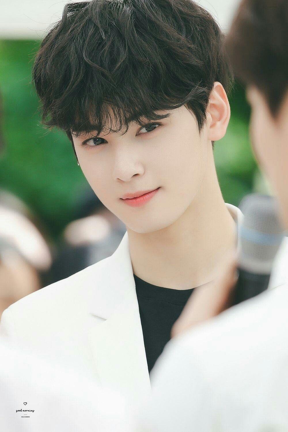 nam than lich thiep nhat Kpop anh 4