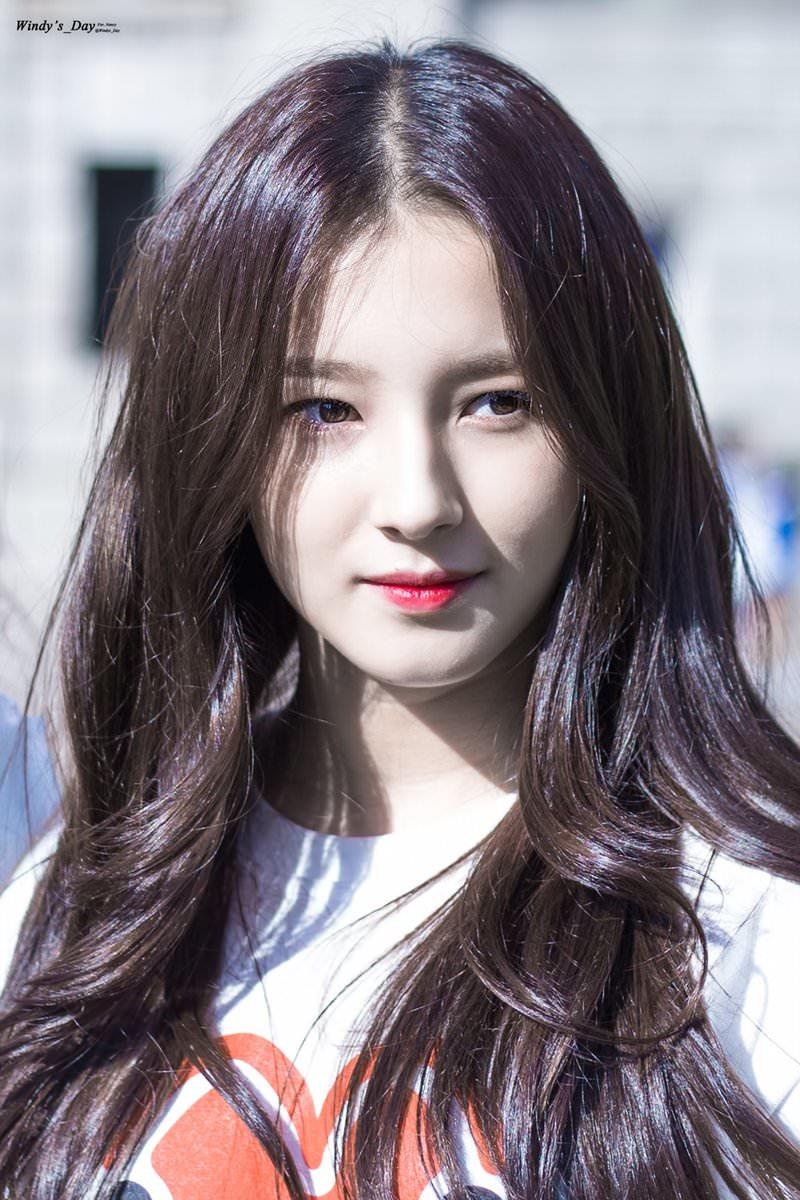 than tuong lai noi tieng Kpop anh 15