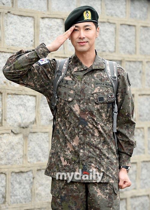 nguoi linh guong mau cua Kpop anh 3