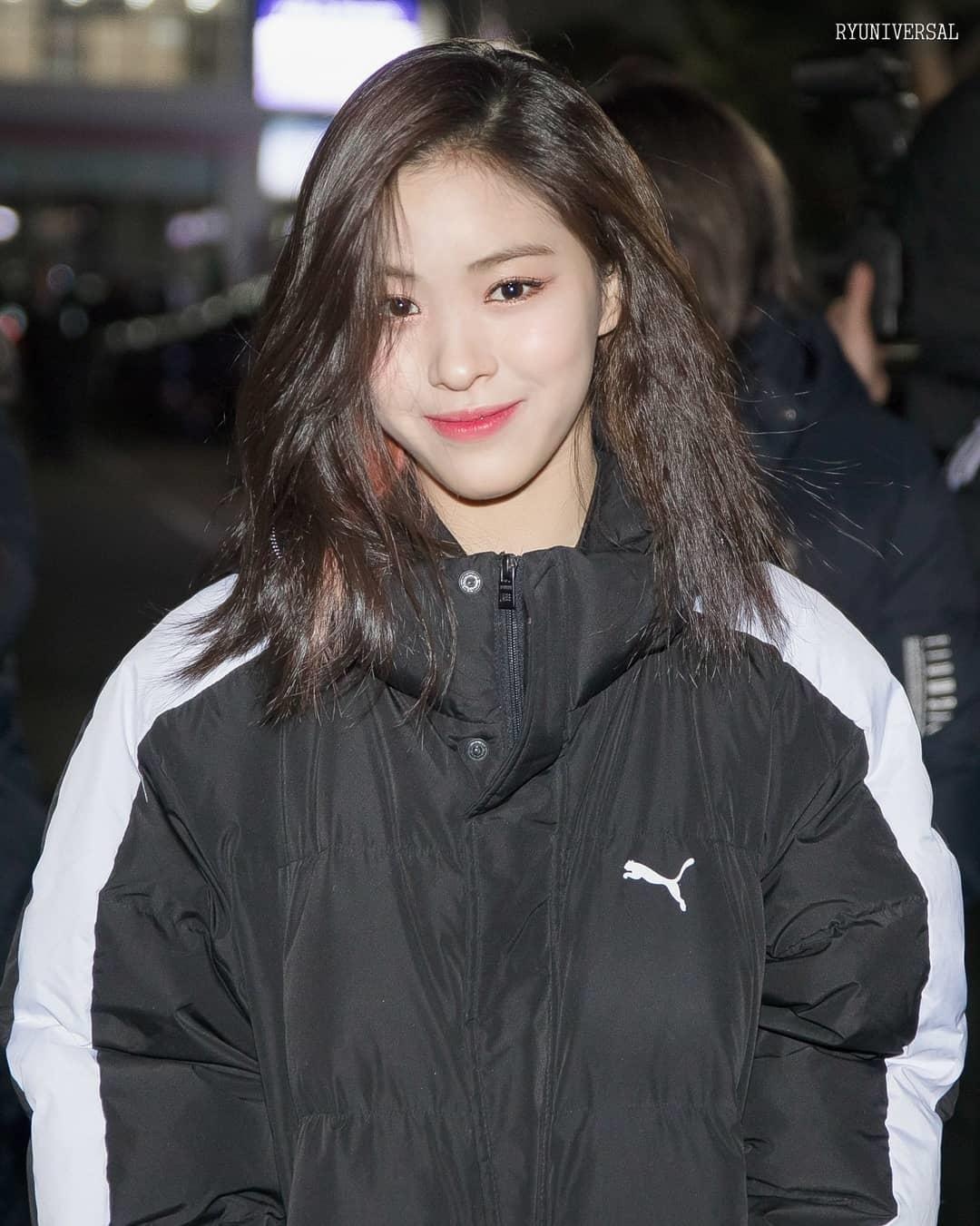 Nhung nu than sinh nam 2001 dang ky vong cua showbiz Han anh 1