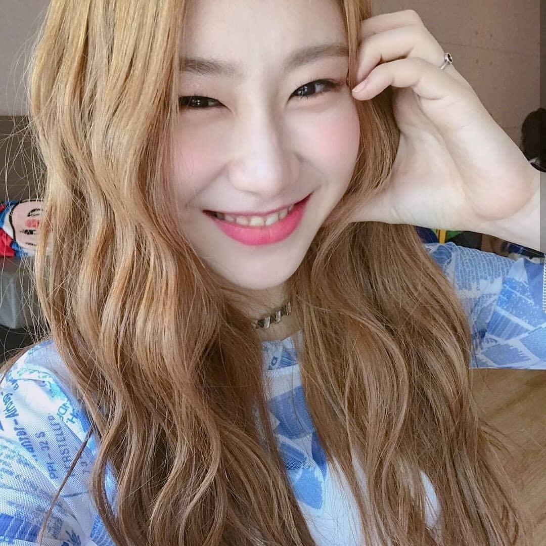 Nhung nu than sinh nam 2001 dang ky vong cua showbiz Han anh 3