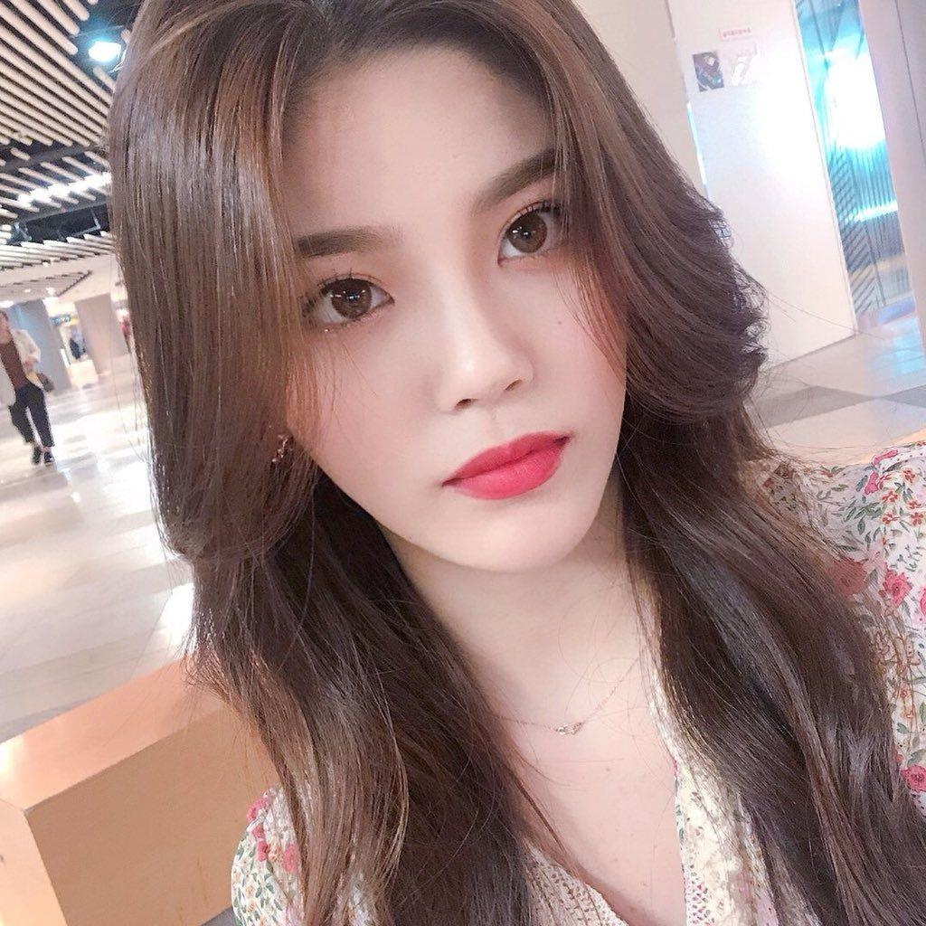 Nhung than tuong Kpop tai nang,  van that bai trong viec ra mat tai Han Quoc anh 7