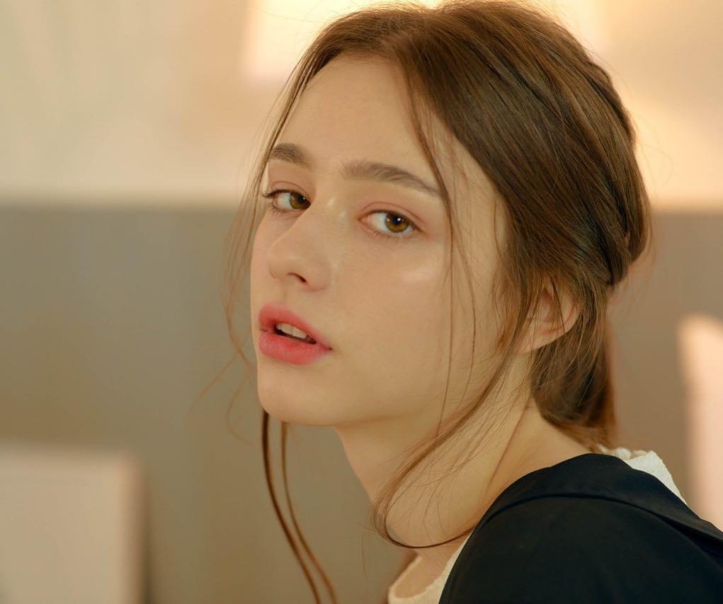 Nhan sac nu than nuoc Nga sap ra mat tai Han Quoc anh 8