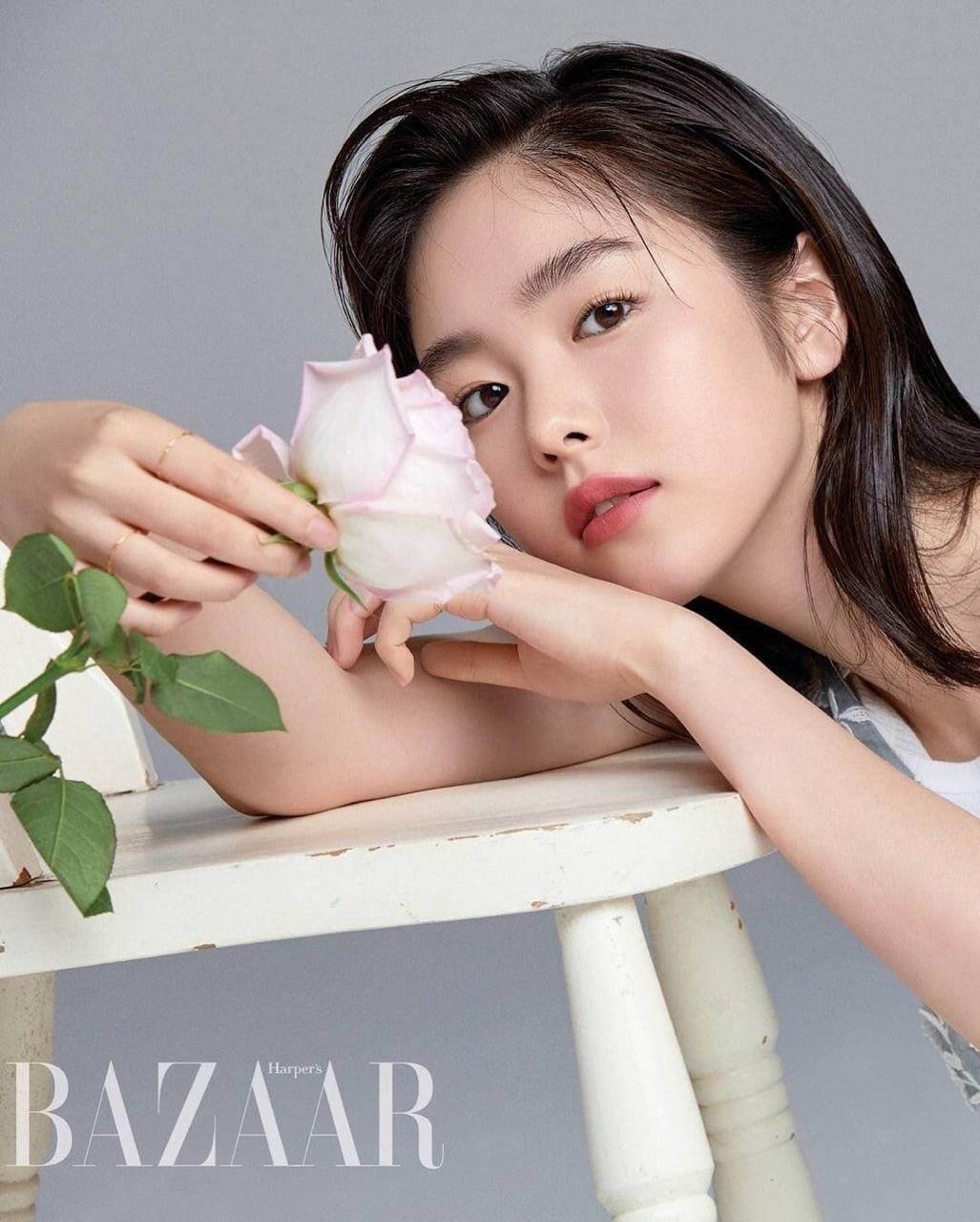 nhan sac Erika Karata anh 3