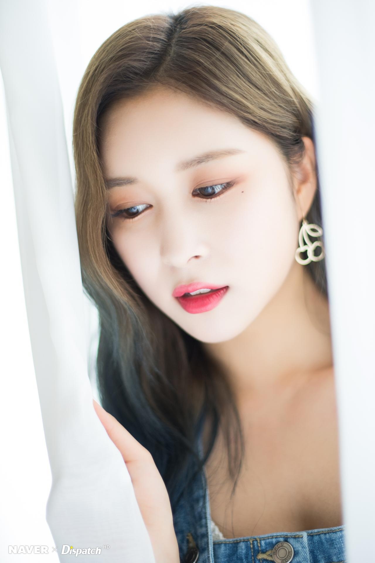 Nhan sac dan nu than mua he the he moi cua Kpop anh 6