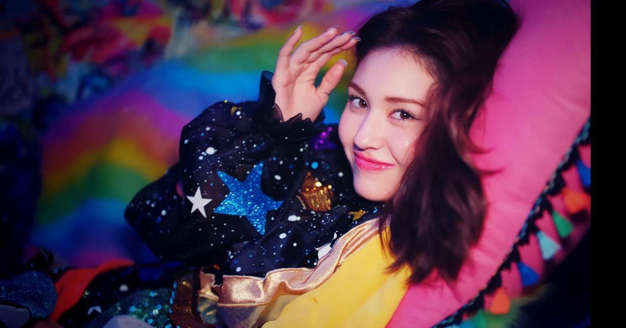 Somi tung san pham solo dau tay,  sau thoi gian dai khien fan cho doi anh 2