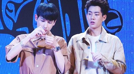 Cap dam my dinh dam Thai Lan than thien trong buoi gap go fan Viet hinh anh