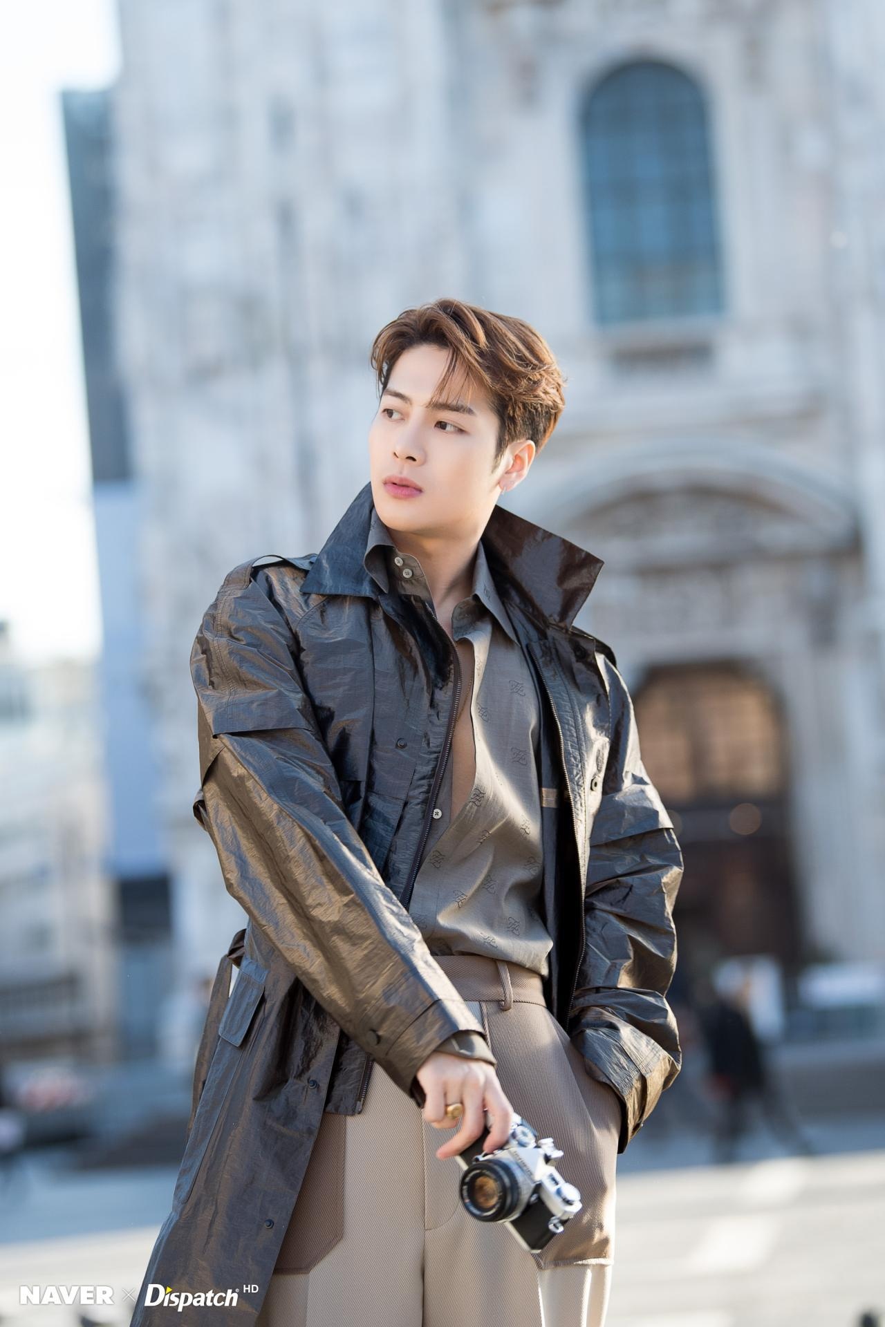 Jackson Wang tai Milano anh 2