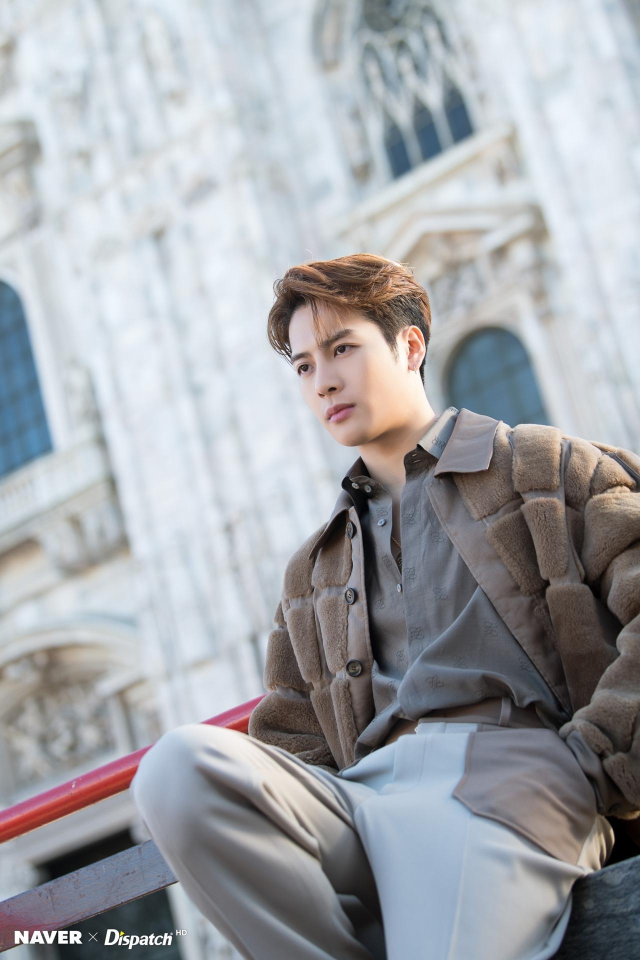 Jackson Wang tai Milano anh 5