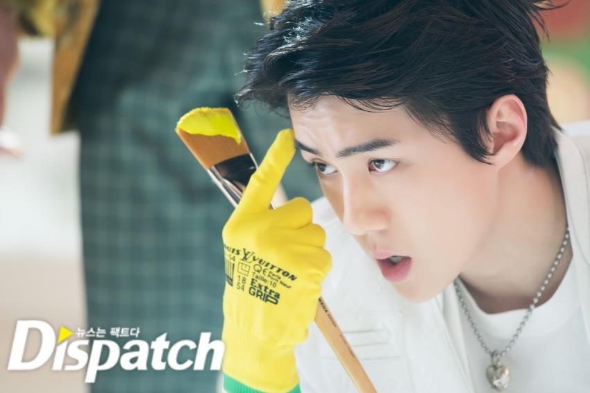 hai nam than EXO-SC anh 5