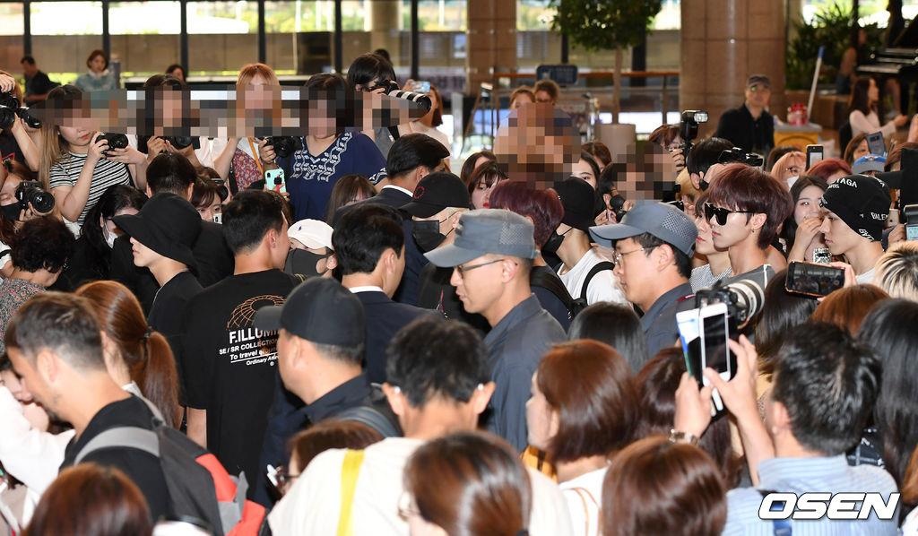 Sao Kpop tai san bay anh 7