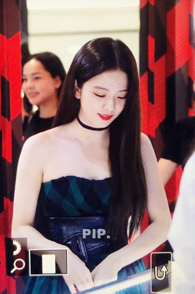 ji soo Black Pink tai su kien anh 5