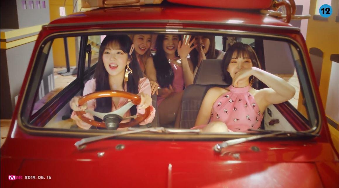 Red Velvet tuoi tan trong san pham moi anh 1