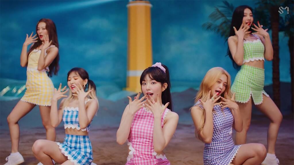 Red Velvet tuoi tan trong san pham moi anh 3