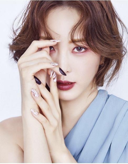 Han Ye Seul tren tap chi anh 4