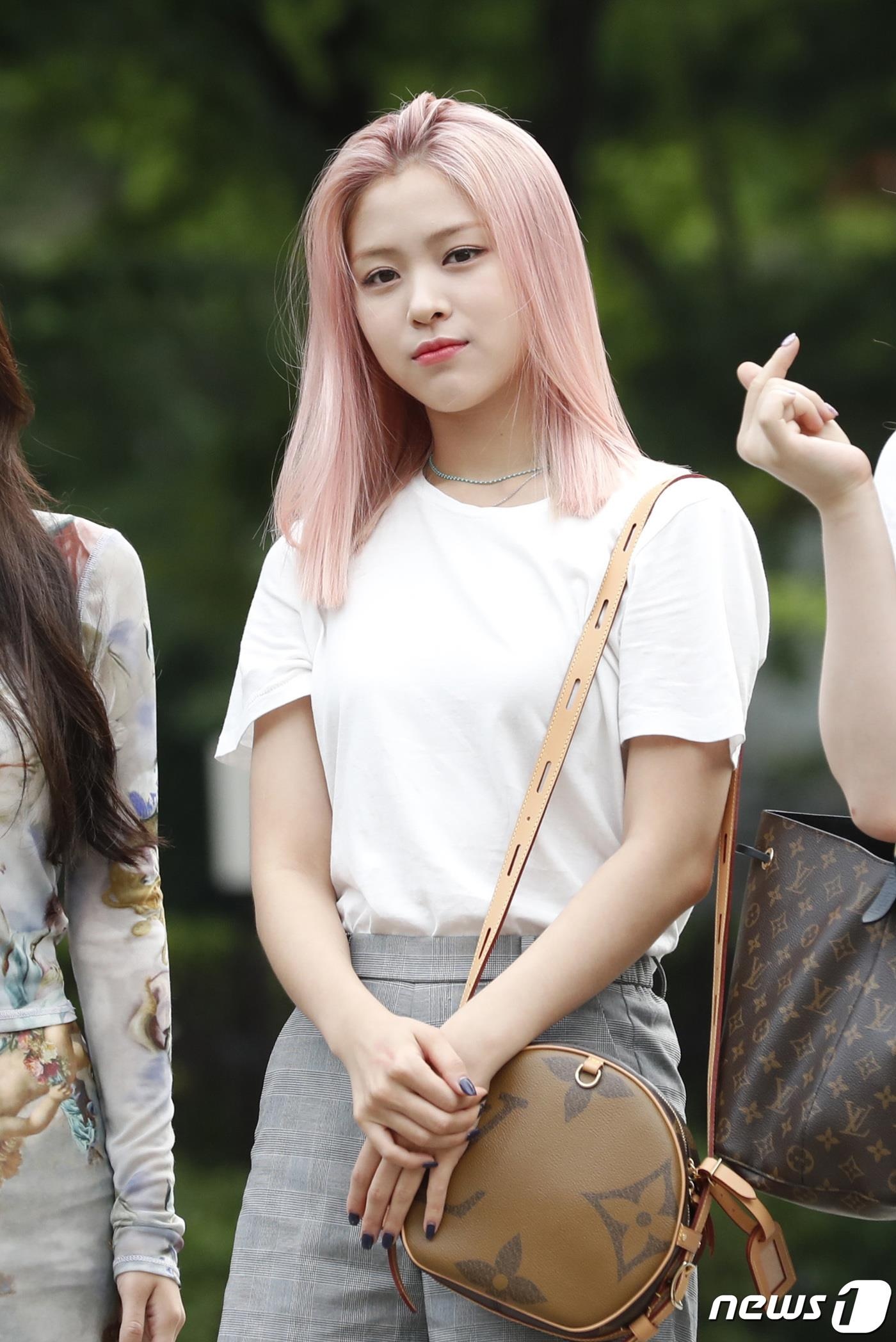 nhan sac tan binh Kpop anh 4