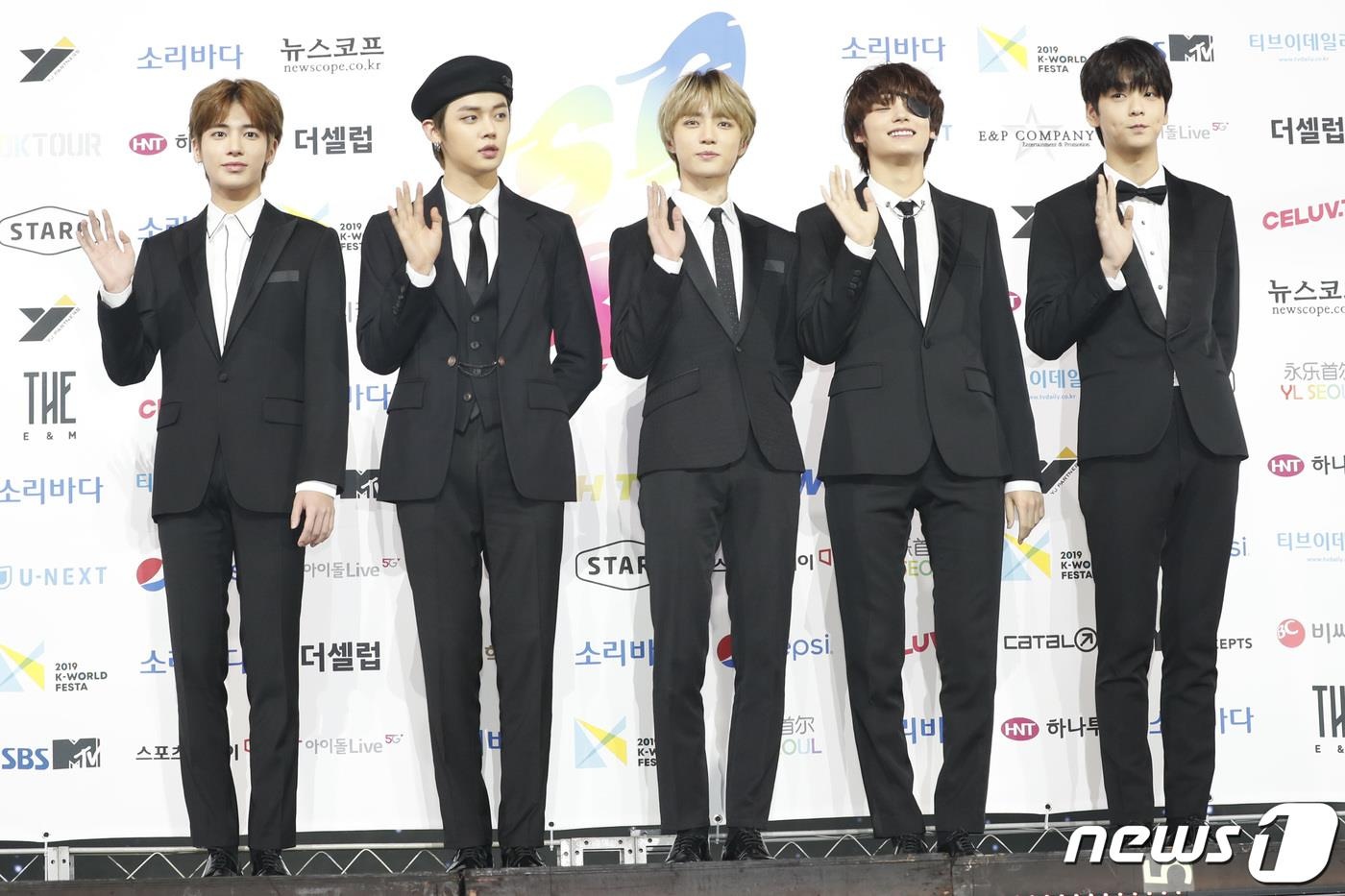 dan sao Kpop tai SOBA 2019 anh 12