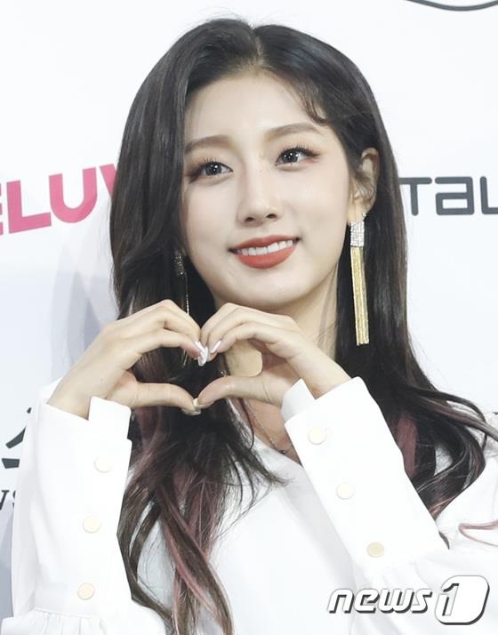 dan sao Kpop tai SOBA 2019 anh 10