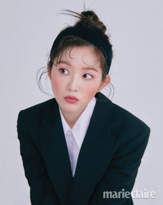 Irene tren tap chi anh 1