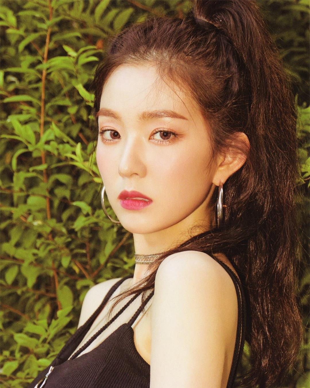 Irene tren tap chi anh 8