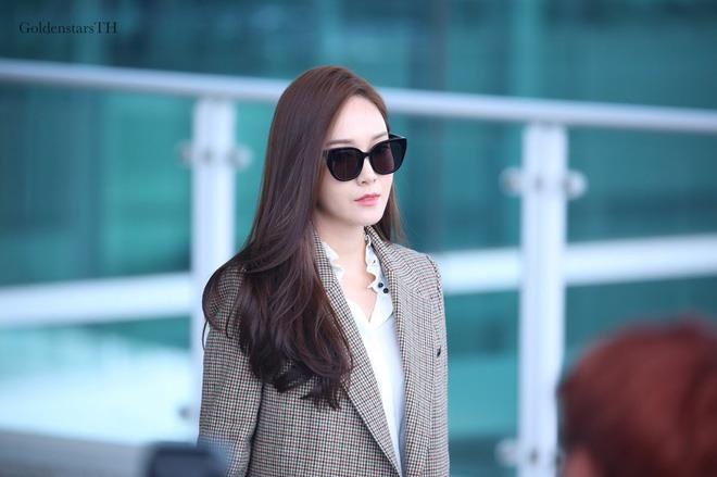 ‘Cong chua bang gia’ sang chanh, day khi chat tai san bay hinh anh