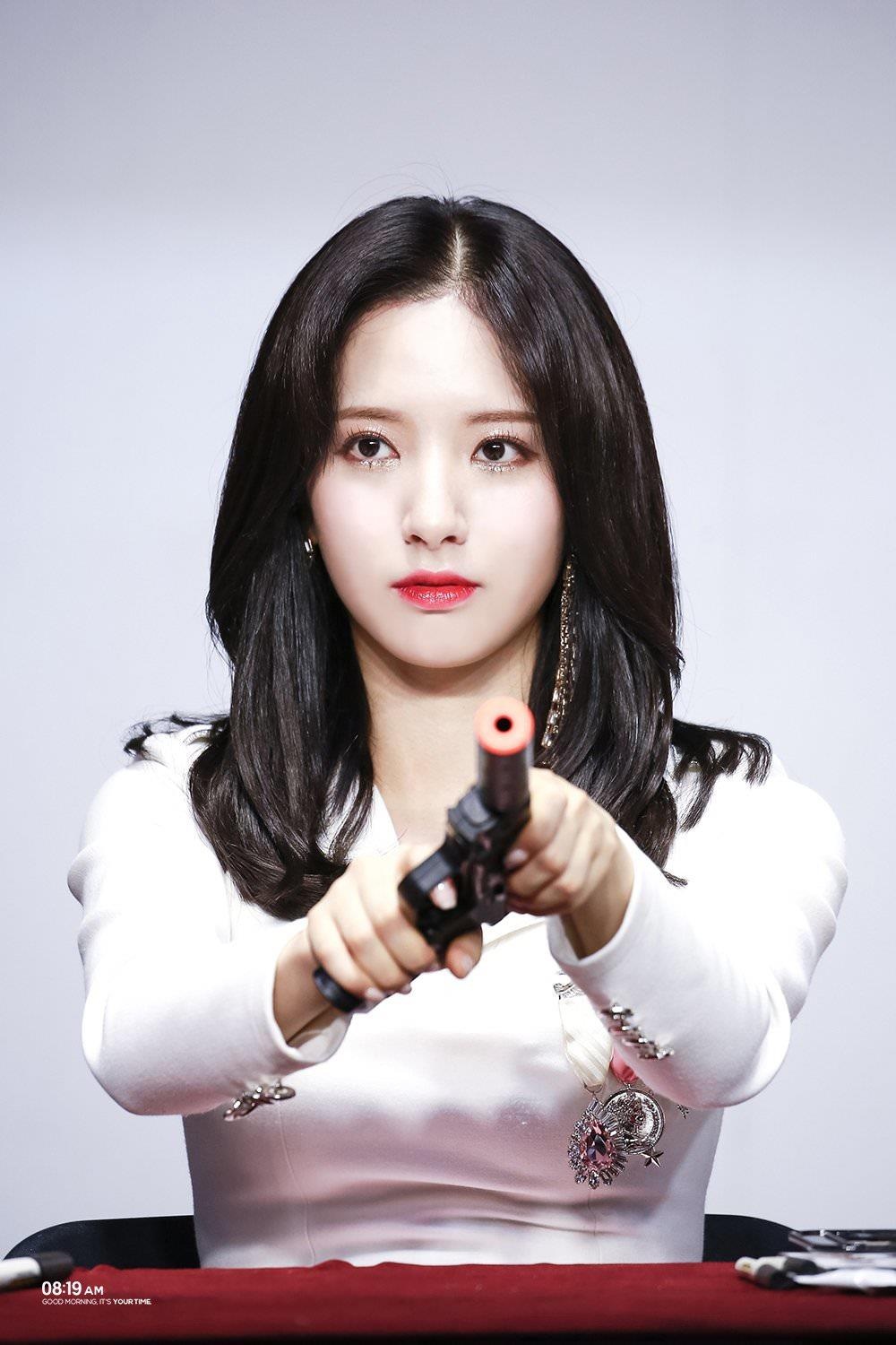 Nu idol Kpop tai sac van kem noi anh 23