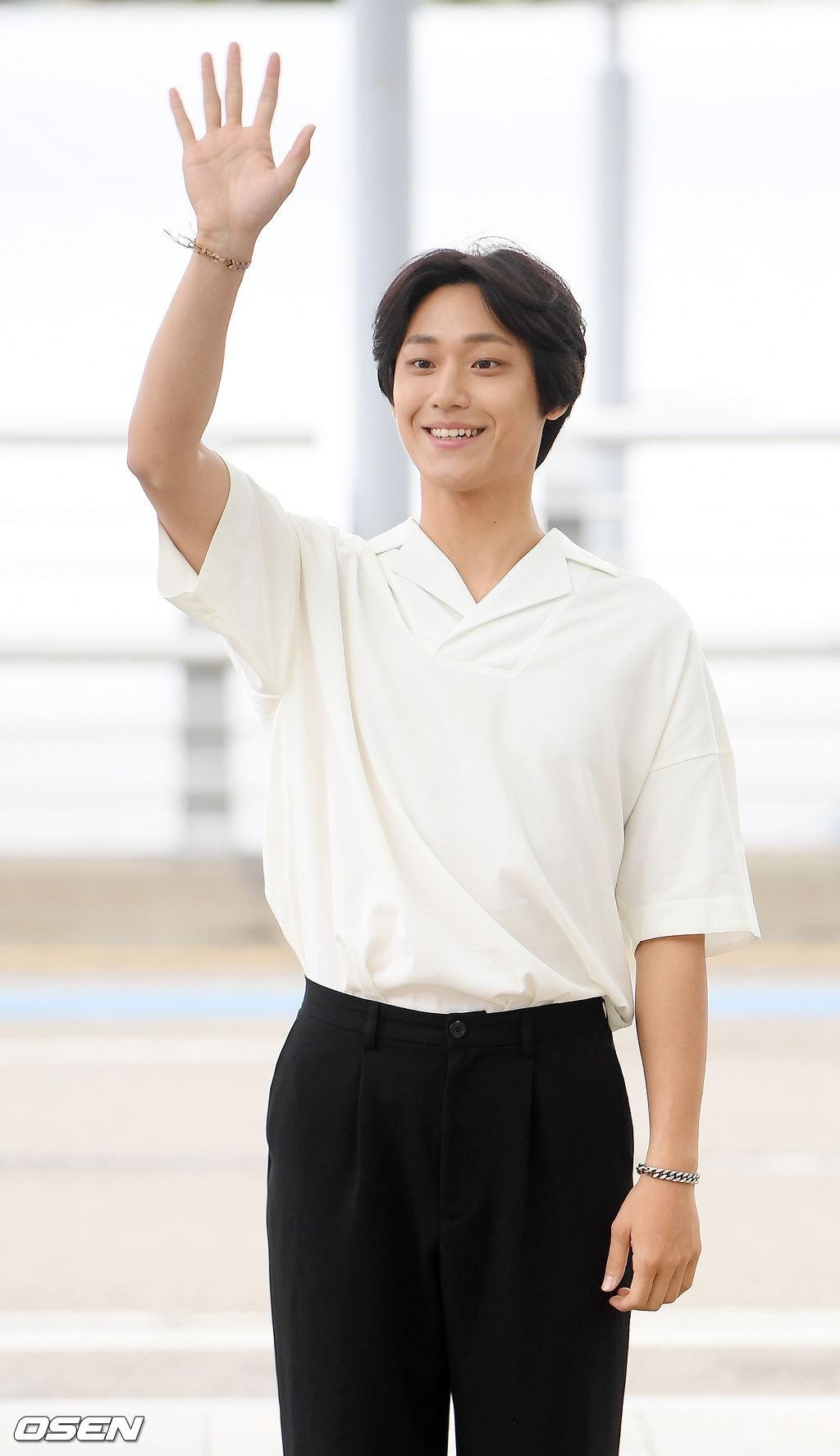 IU tuoi tan tai san bay anh 15