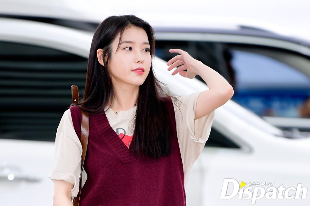 IU tuoi tan tai san bay anh 1