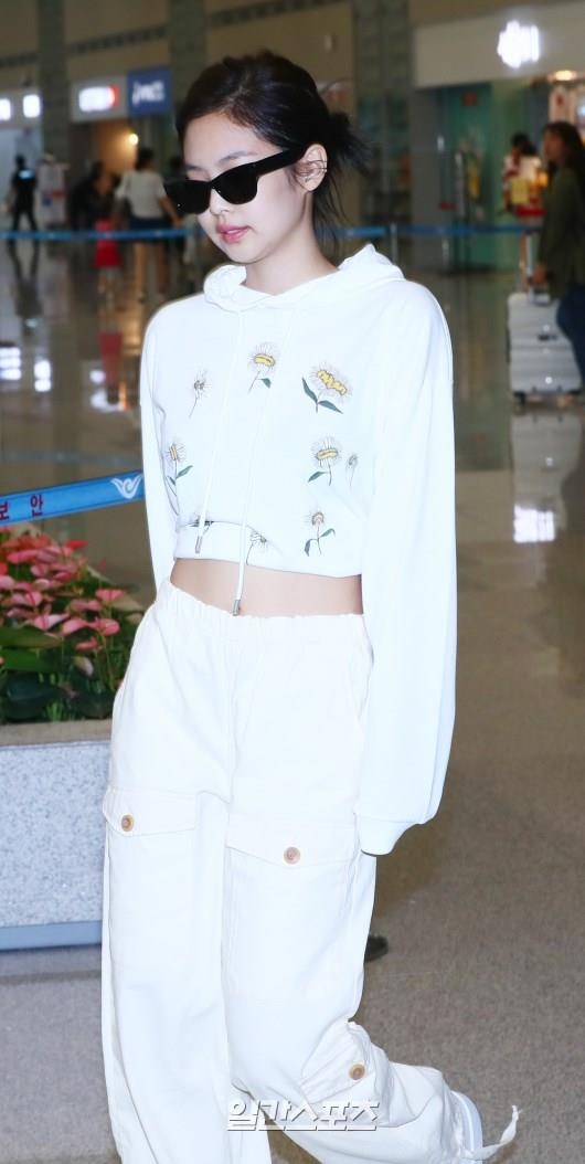 Dan sao hang A tai san bay anh 8