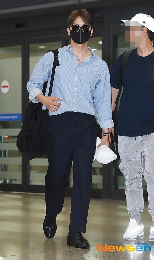 Dan sao hang A tai san bay anh 25