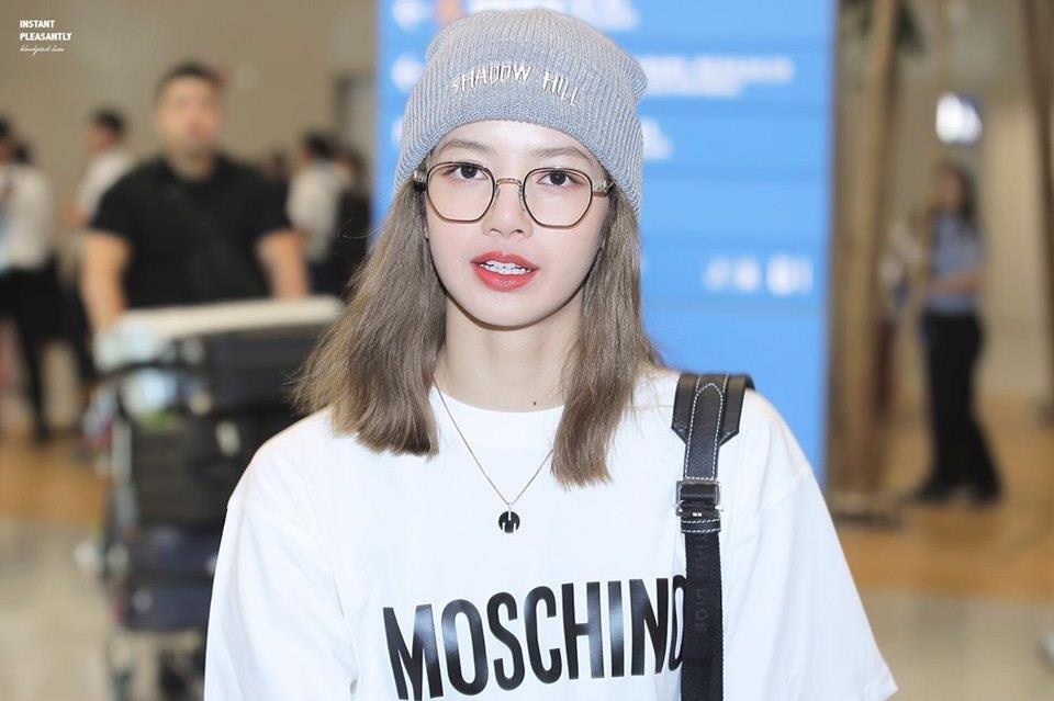 Dan sao hang A tai san bay anh 15