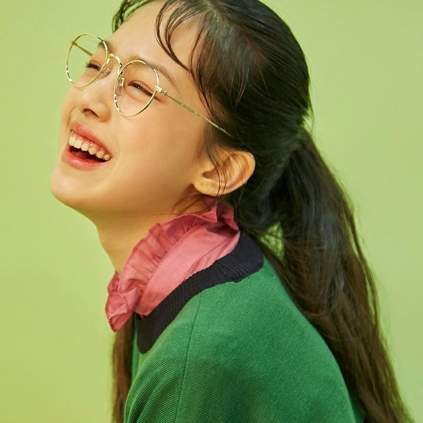 nhan sac nu dien vien tan binh giong nhieu idol noi tieng anh 7