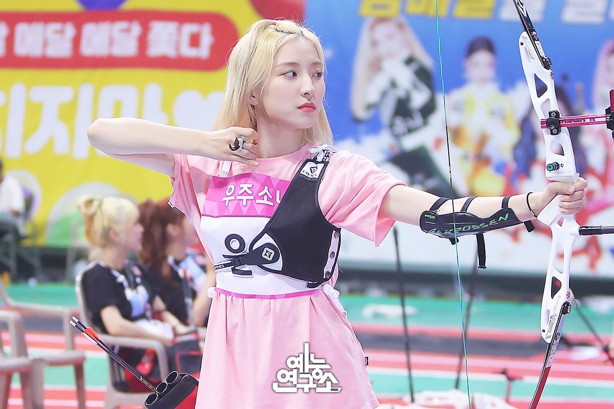 Nu idol gay chu y tai dai hoi the thao anh 6