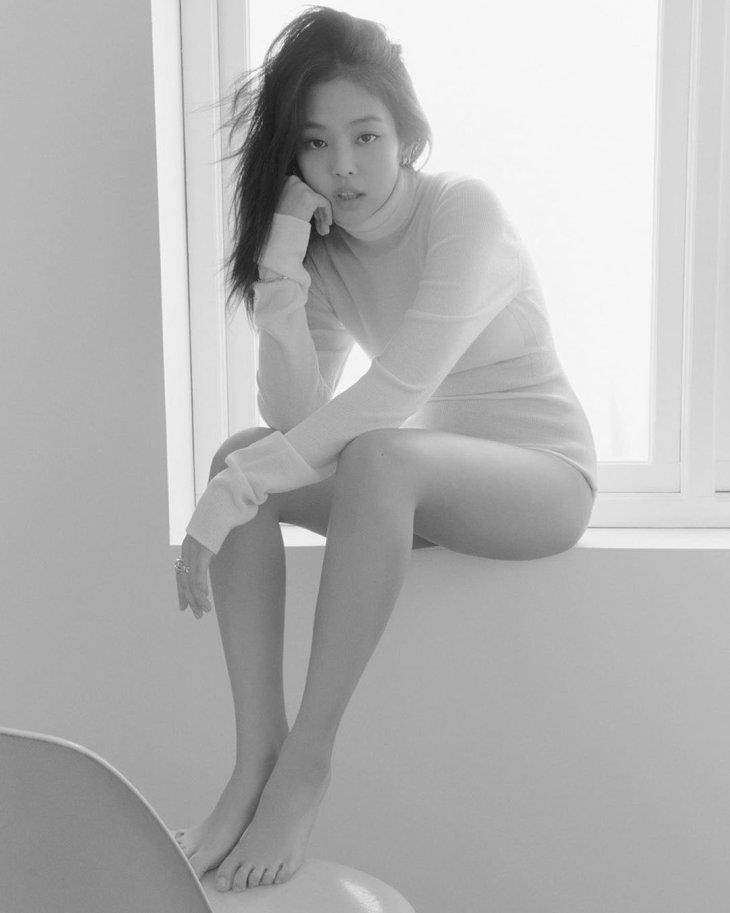 Hinh anh Jennie tren tap chi elle anh 4